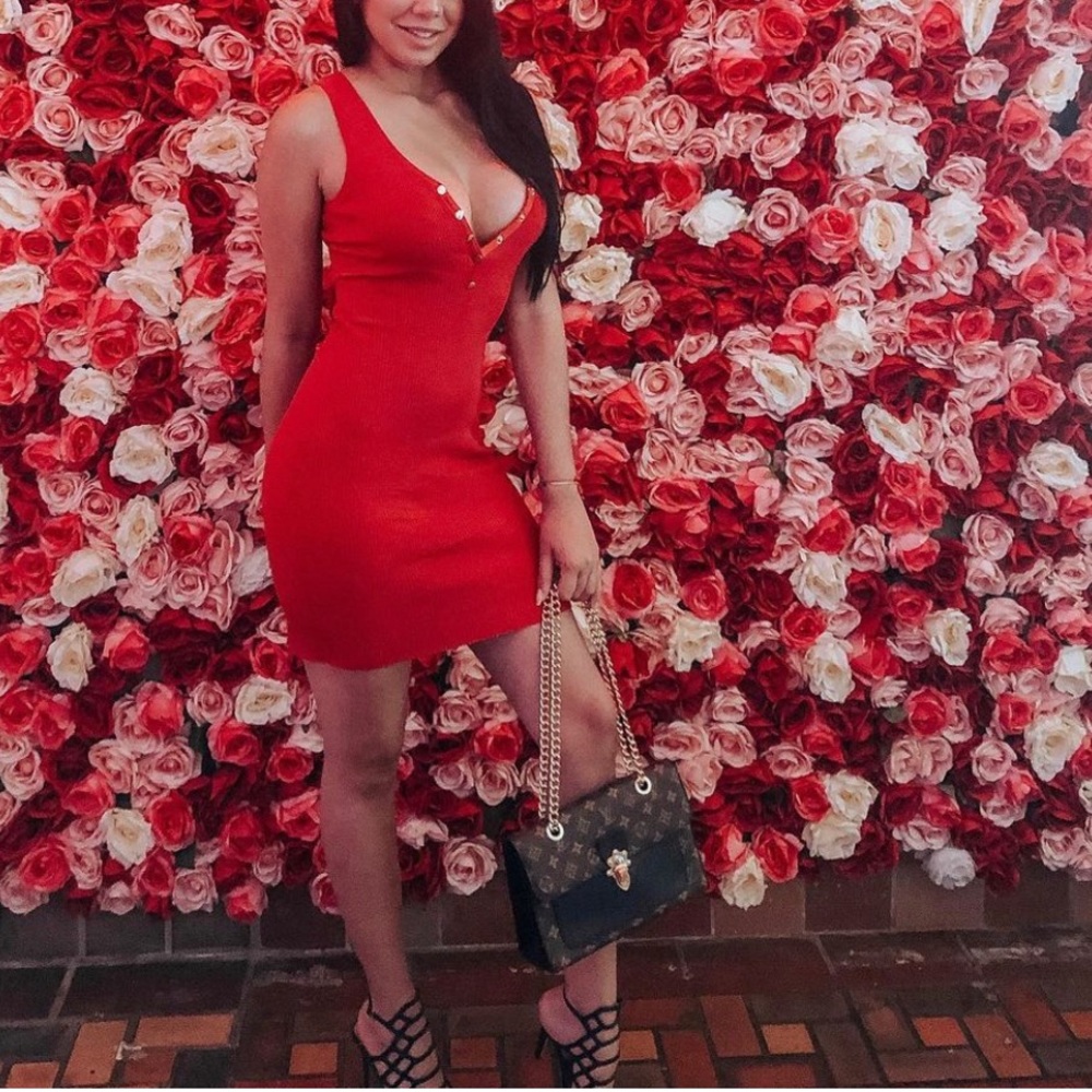 Red dress size S